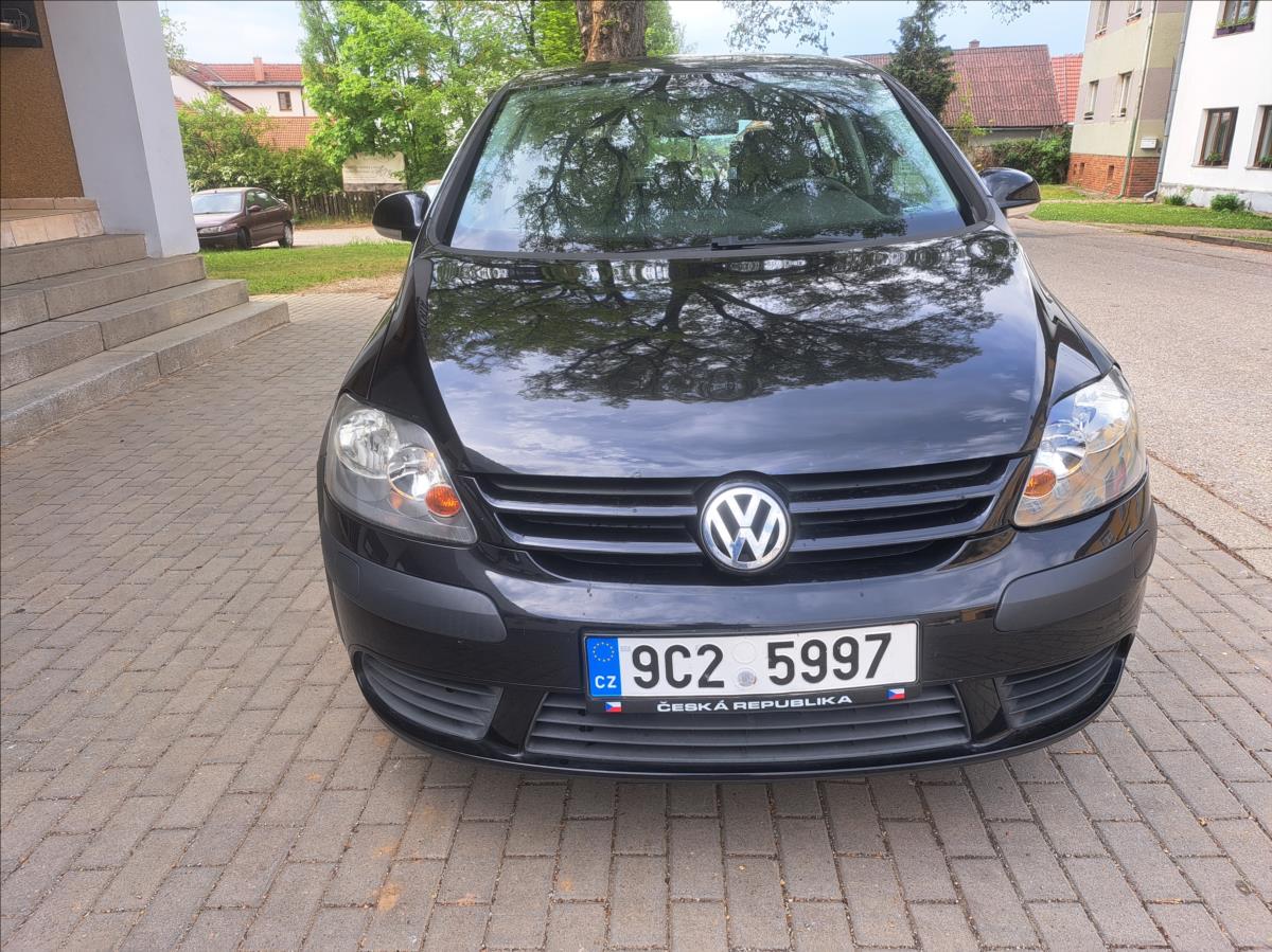 volkswagen-golf-plus-1-6-fsi - 1