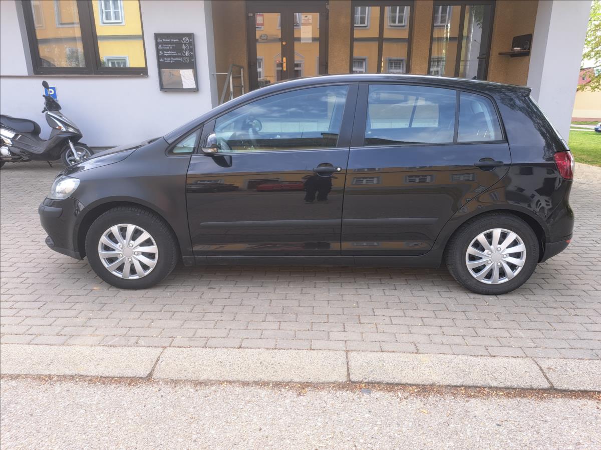 volkswagen-golf-plus-1-6-fsi - 4