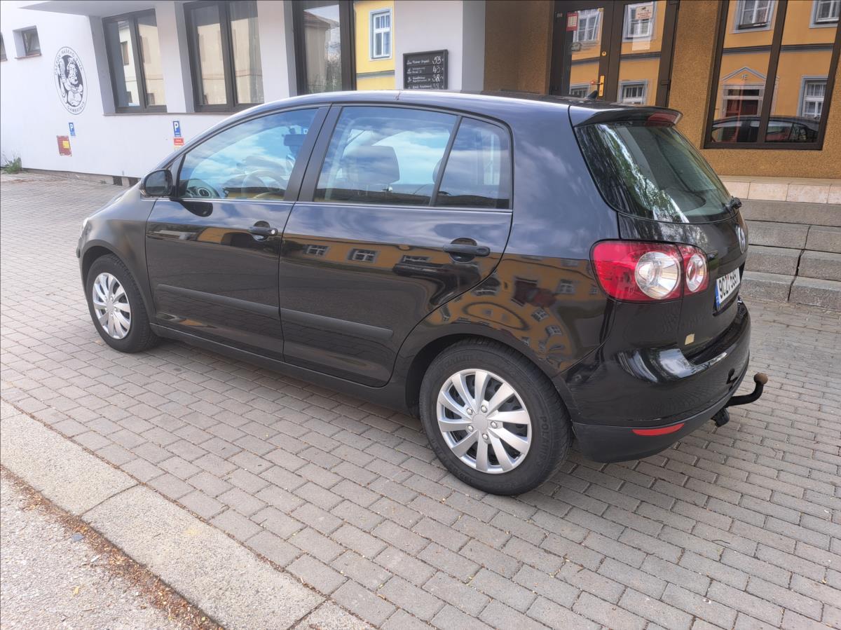 volkswagen-golf-plus-1-6-fsi - 5