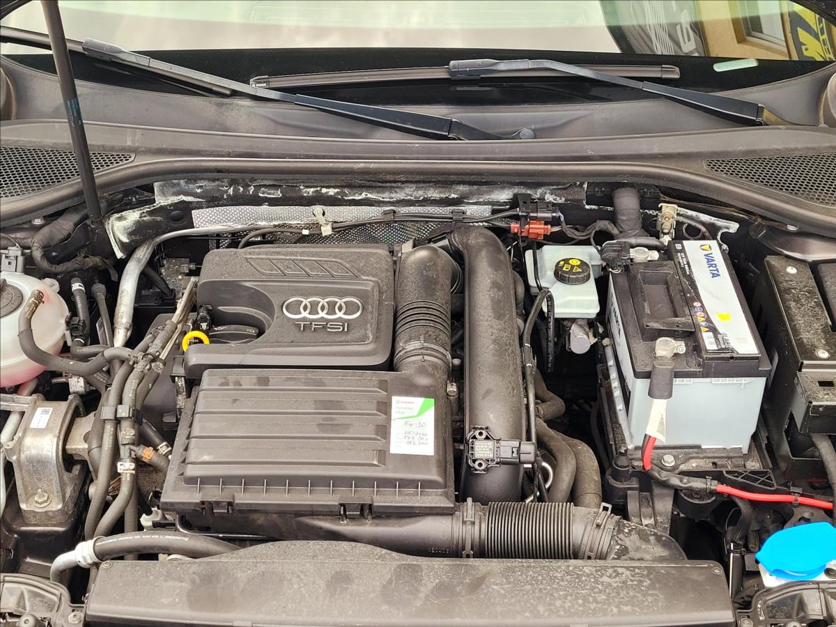 audi-a3-1-4-tsi-sportback-serv-knizka - 6
