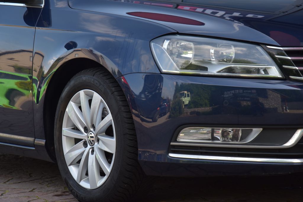 volkswagen-passat-2-0-tdi-103-kw-comfortline - 1