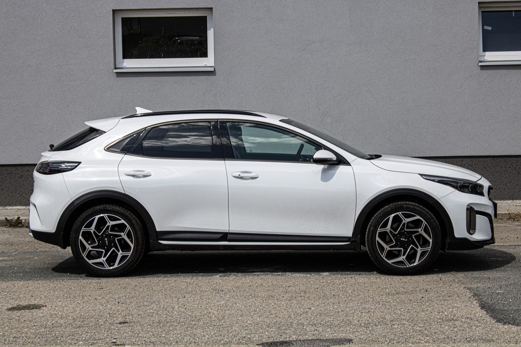 kia-xceed - 3
