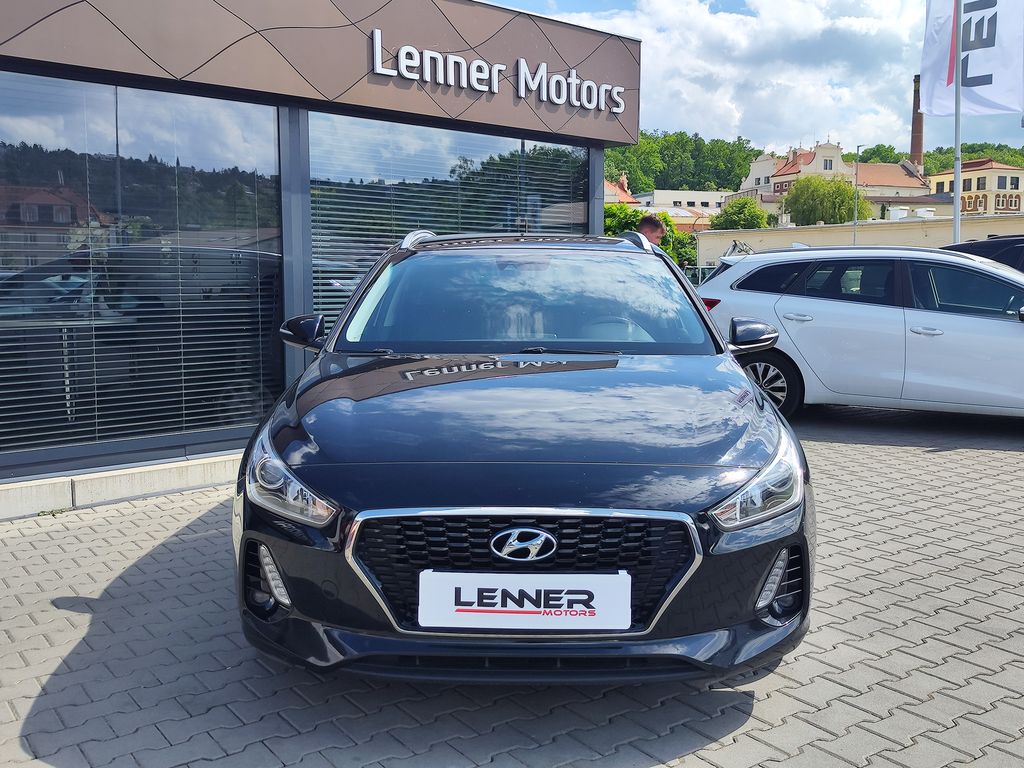 hyundai-i30-1-4-t-gdi-103kw-trikolor-komf - 1