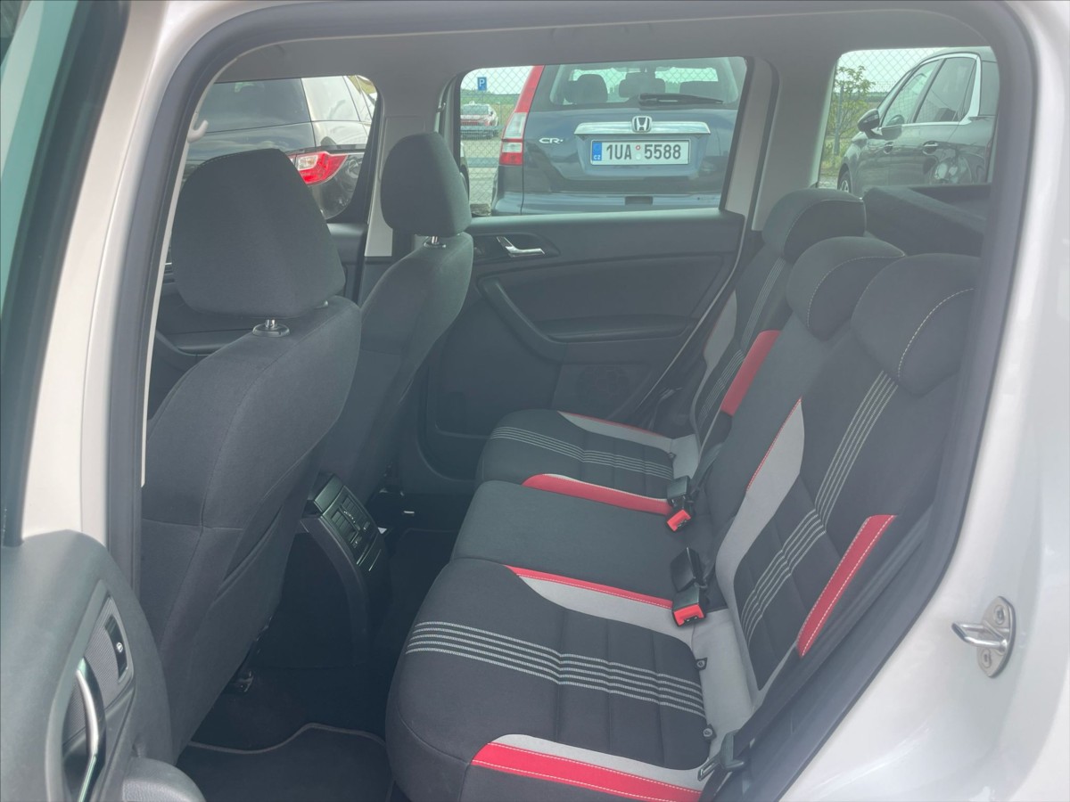 skoda-yeti-2-0-tdi-dsg-4x4-monte-carlo - 9