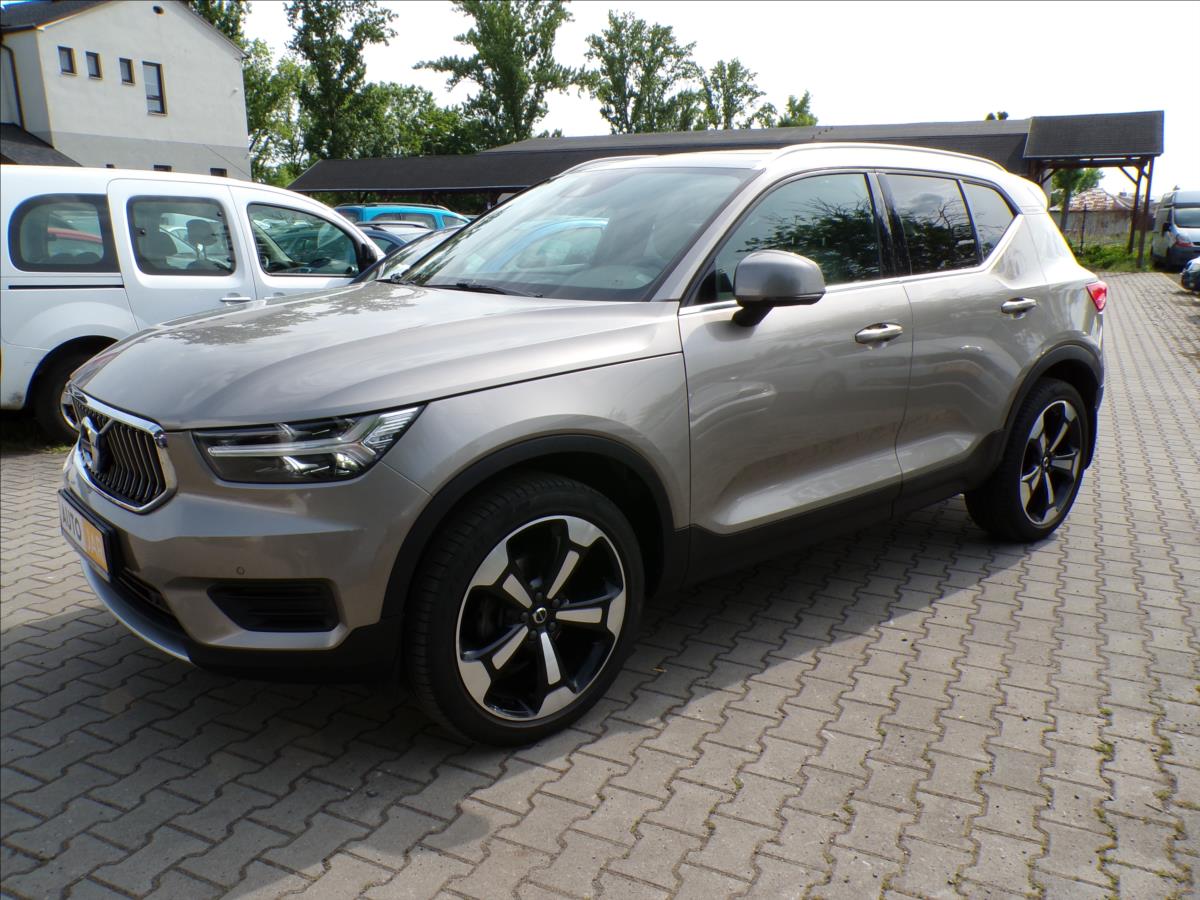 volvo-xc40-2-0-d3-inscription - 2