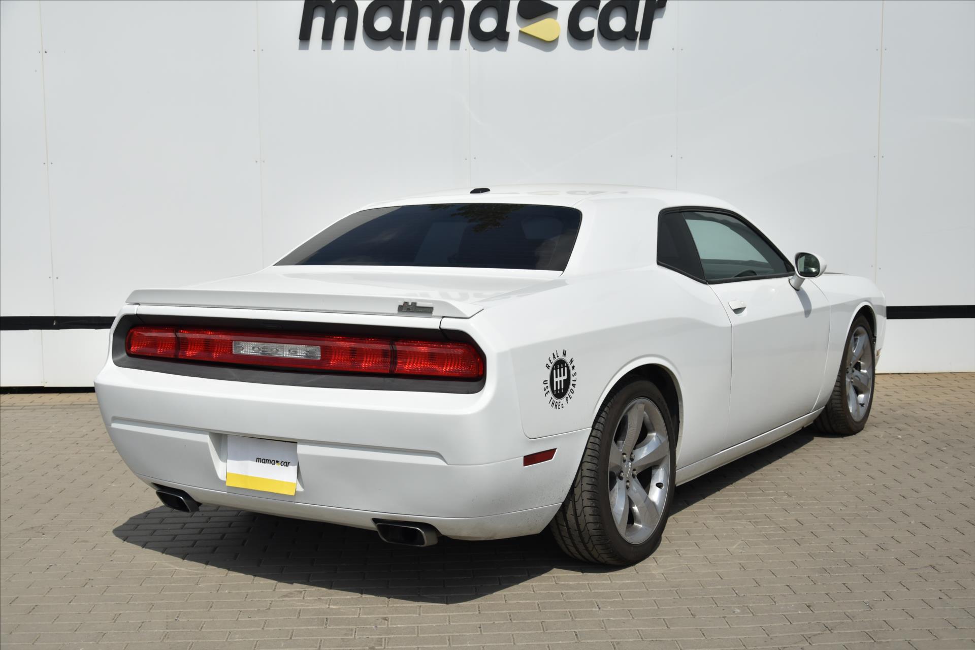 dodge-challenger-5-7-hemi-280kw-kuze - 1