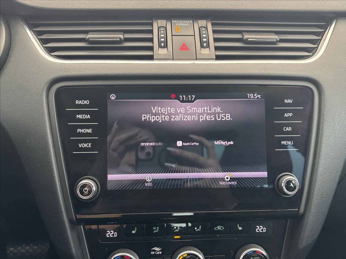 skoda-octavia-2-0-tdi-style-plus-7dsg - 9