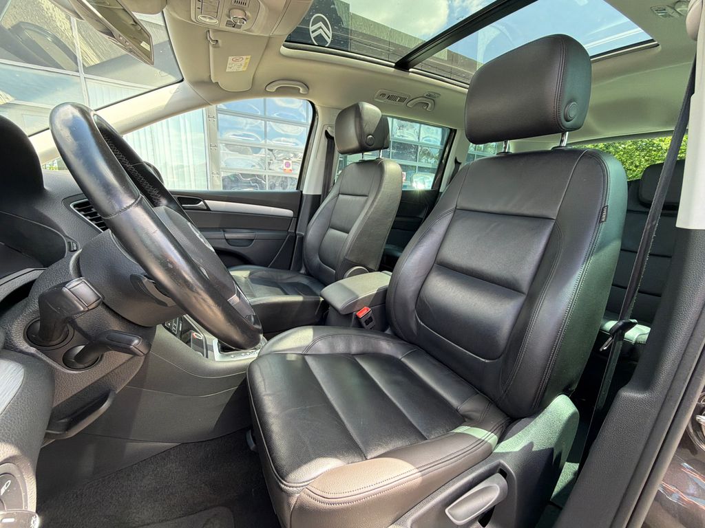 volkswagen-sharan-2-0-130-kw-dsg-zaruka-servis - 7