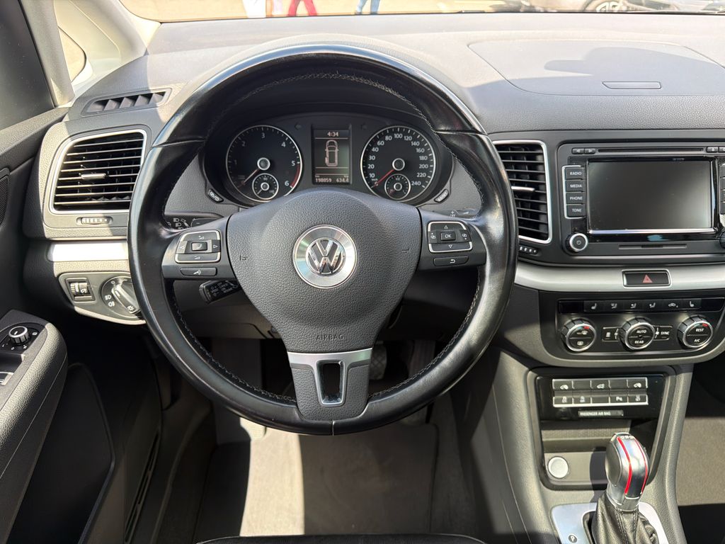 volkswagen-sharan-2-0-130-kw-dsg-zaruka-servis - 8
