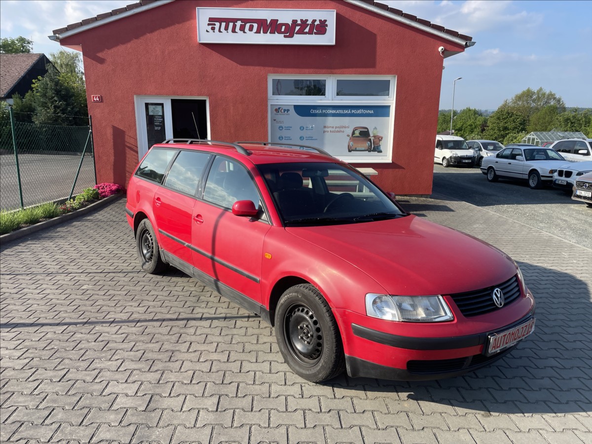 Volkswagen Passat 1,9 TDI 81 kW DIGIKLIMA OK EKO UHRAZENO
