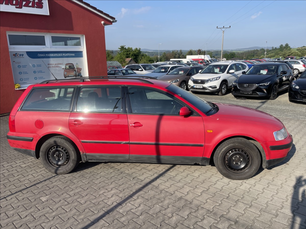 volkswagen-passat-1-9-tdi-81-kw-digiklima-ok-eko-uhrazeno - 7