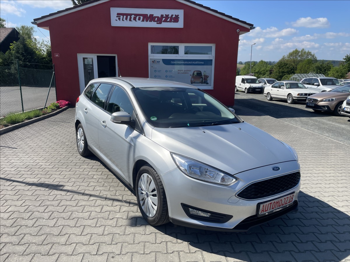 Ford Focus 1,5 TDCi KLIMA NAVI NOVÁ STK
