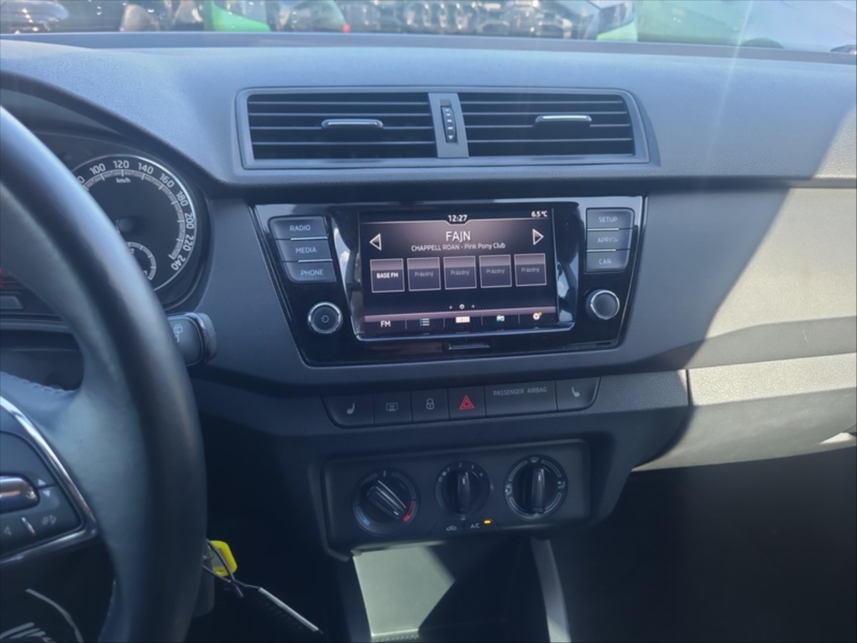 skoda-fabia-1-0-tsi-combi-70kw - 6