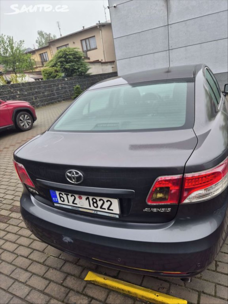 toyota-avensis-2-0-t27-2-0-93kw - 4