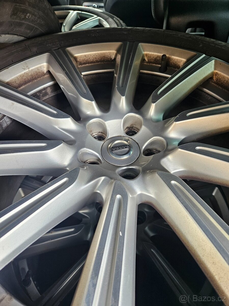 volvo-xc90-2-0-r-design-polestar - 1