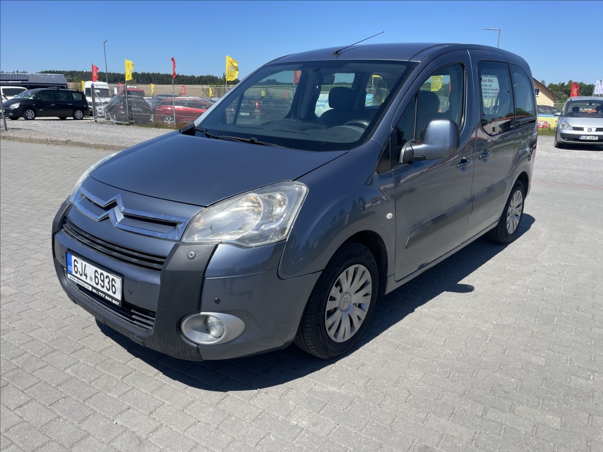 Citroën Berlingo 1,6 HDi 68kw Klima ESP Tažné