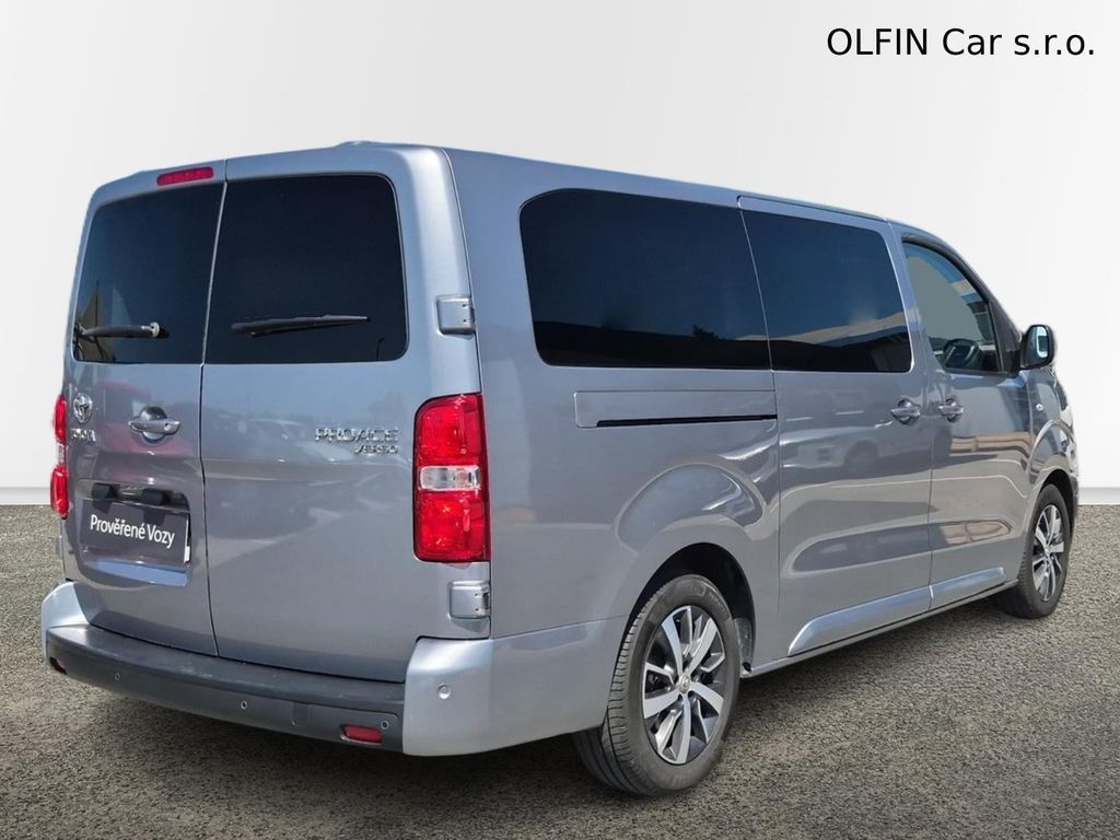 toyota-proace-verso-glass-shuttle-2-0-d-180-8a-t-b - 1