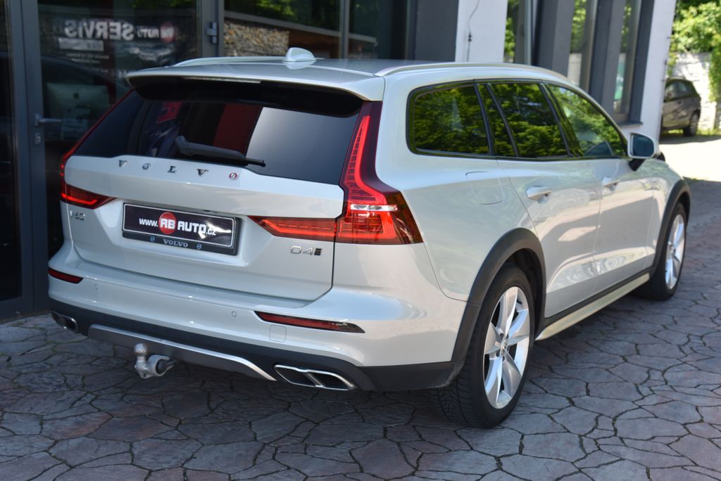 volvo-v60-d4-140-kw-awd - 6