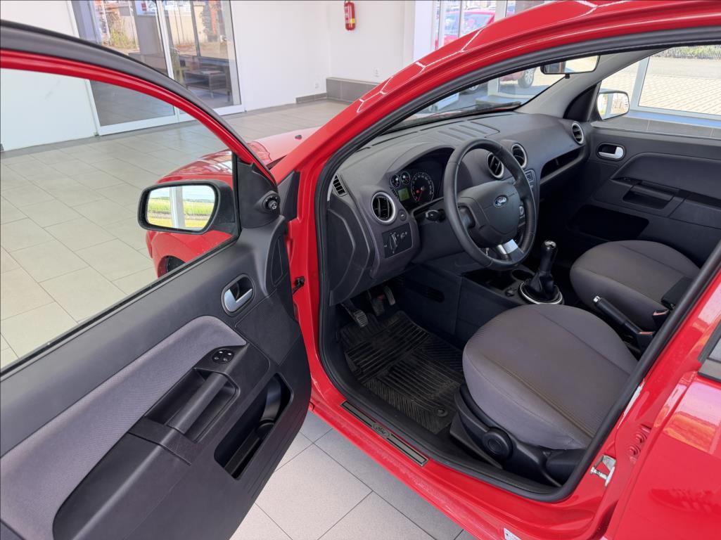 ford-fusion-1-4-i-kllimatizace-nove-stk - 8