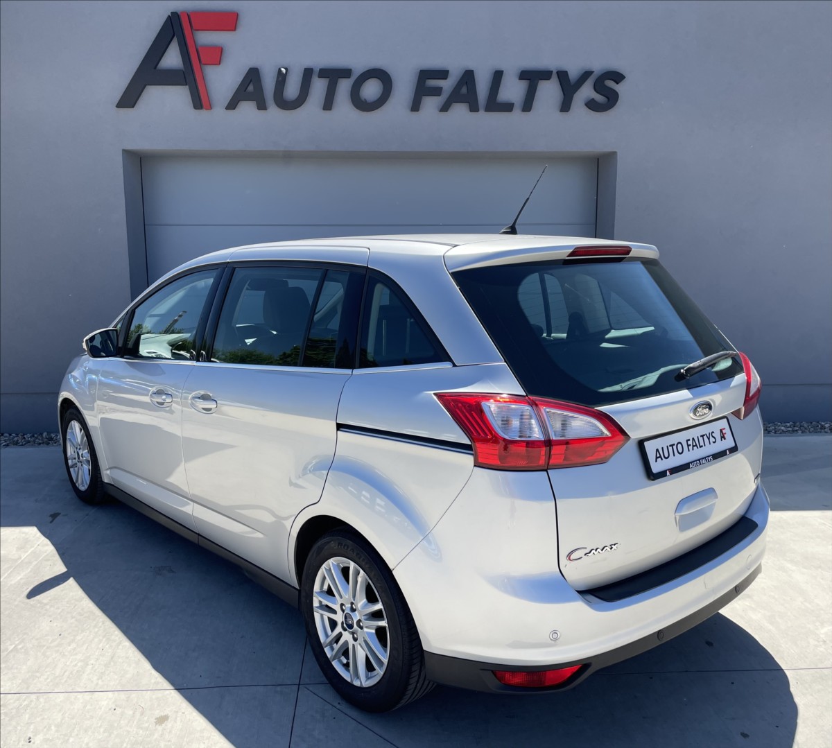 ford-grand-c-max-1-6-i-110kw-titanium-7-mist - 4