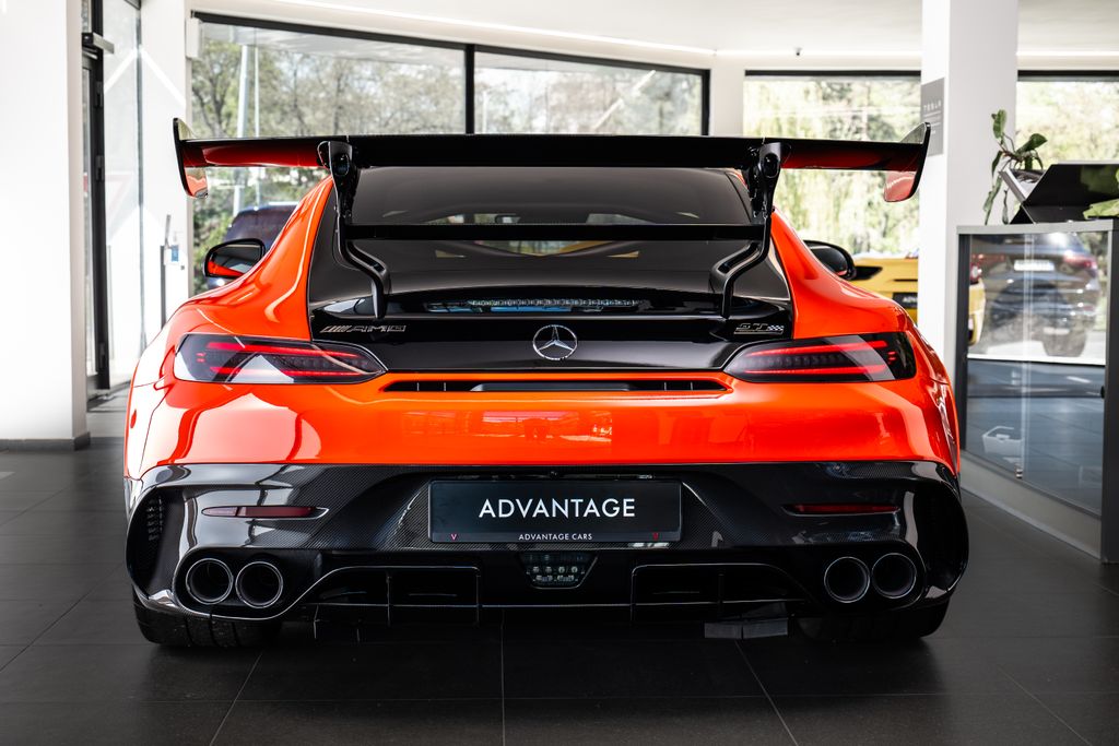mercedes-benz-amg-gt-mercedes-black-series - 2