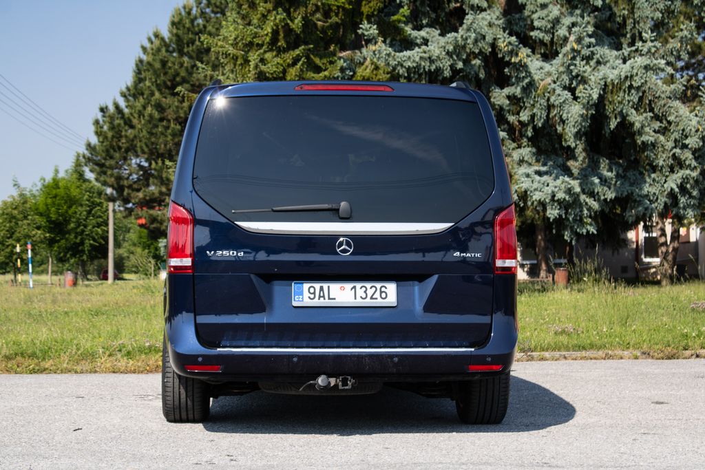 mercedes-benz-tridy-v - 5