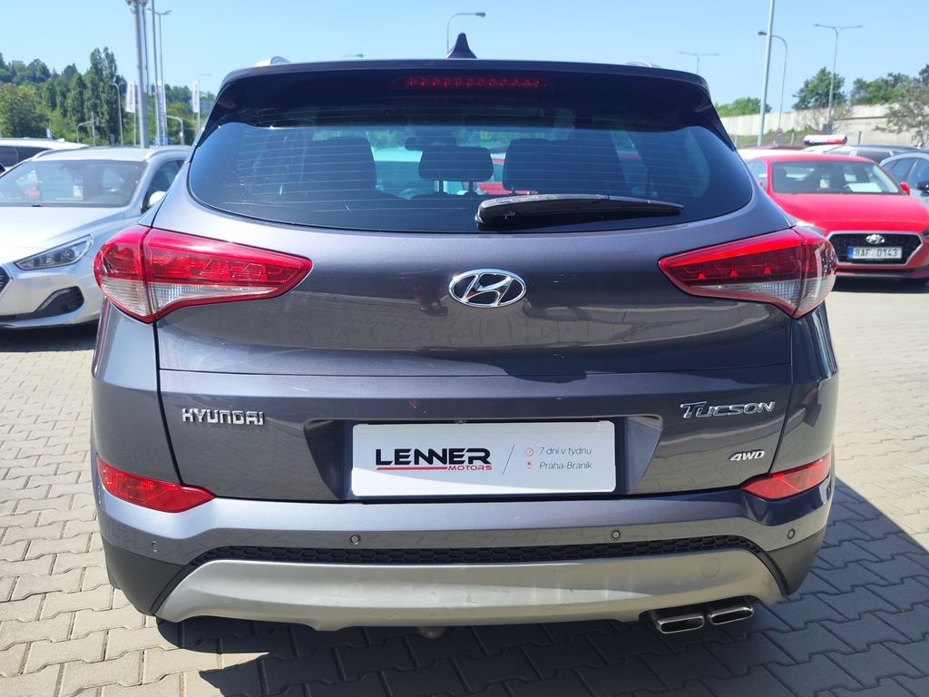 hyundai-tucson-2-0-crdi-100kw-style-dct-4x4 - 5
