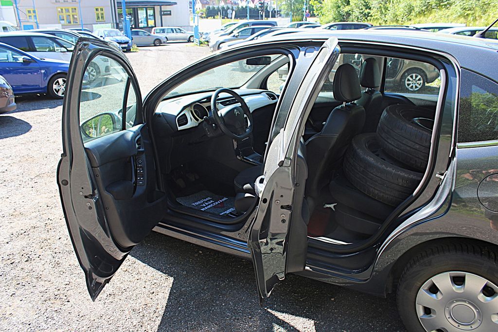 citroen-c3-1-2i-60-kw-73969-km - 8