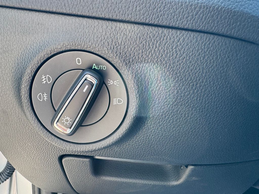 skoda-superb-combi-1-5-tsi-ambition - 7