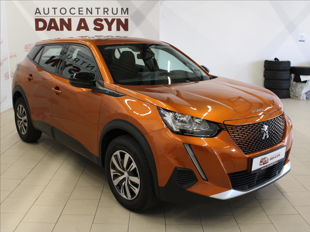 peugeot-2008-0-0-e-2008-100kw-136hp - 3