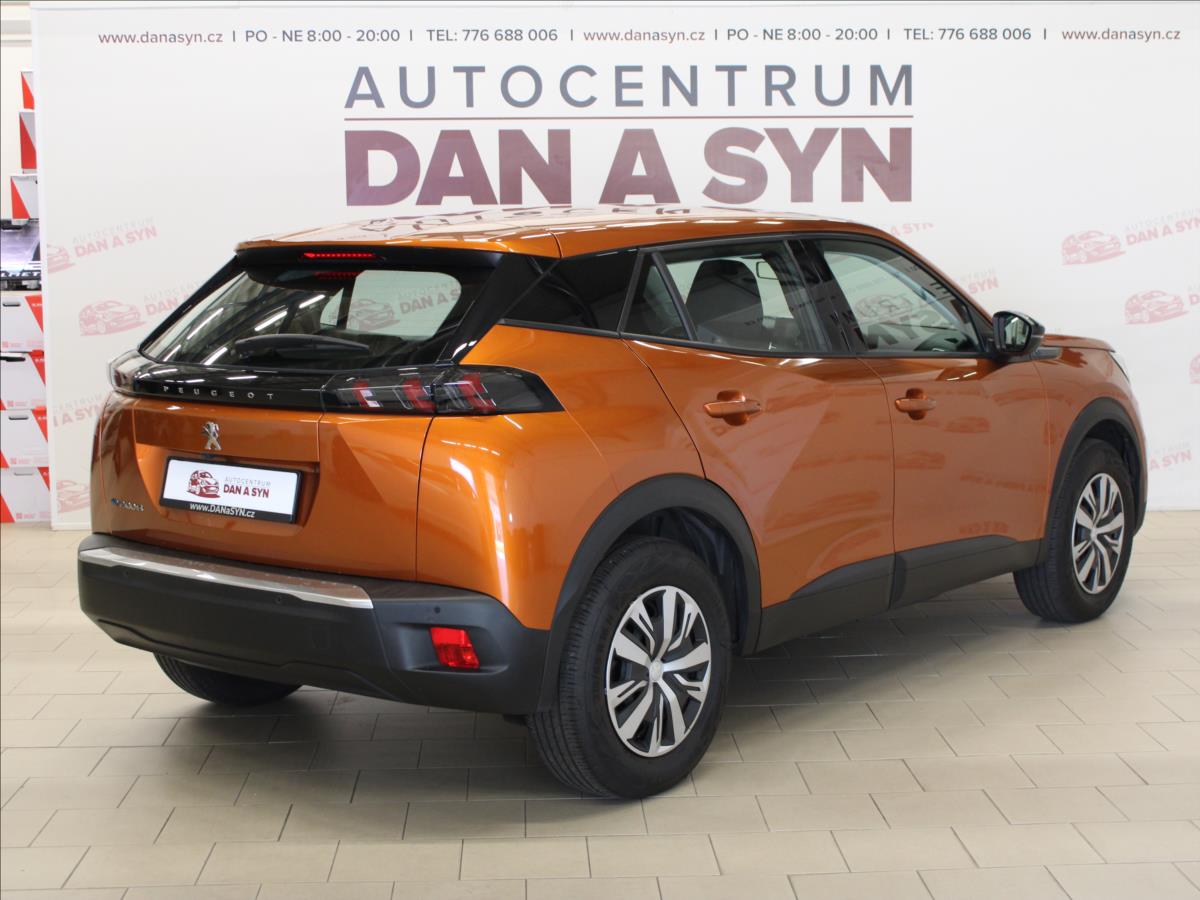 peugeot-2008-0-0-e-2008-100kw-136hp - 4