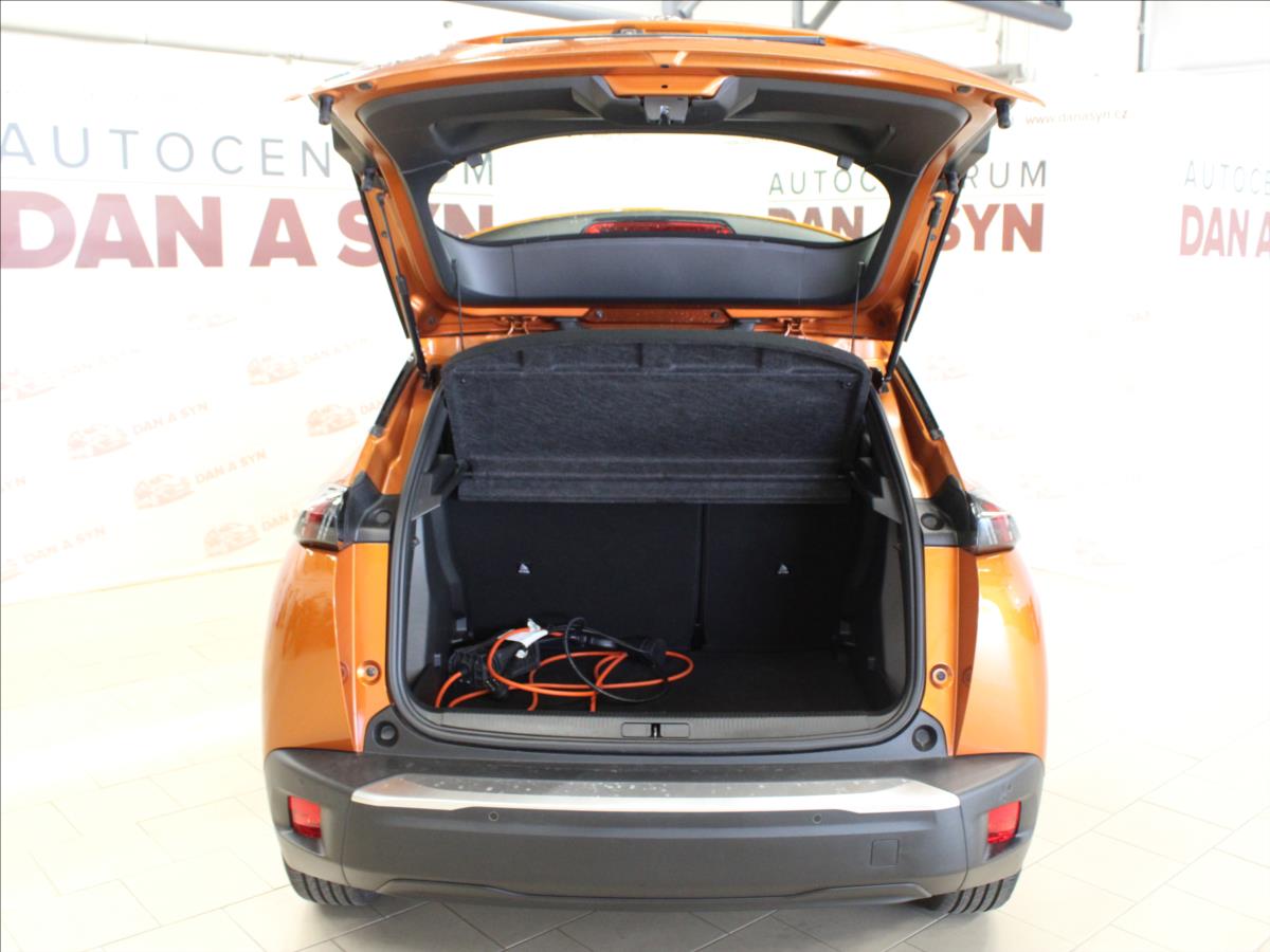 peugeot-2008-0-0-e-2008-100kw-136hp - 7