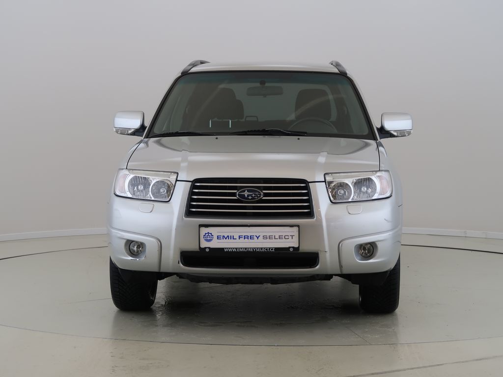 subaru-forester-2-0boxer-116kw-cz-at-4x4 - 1