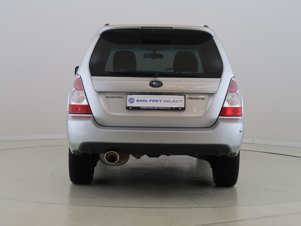 subaru-forester-2-0boxer-116kw-cz-at-4x4 - 5