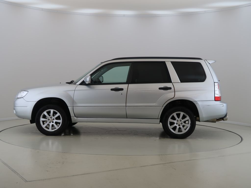 subaru-forester-2-0boxer-116kw-cz-at-4x4 - 7
