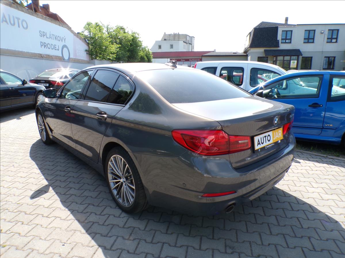 bmw-rada-5-2-0-530e-xdrive-iperformance - 3