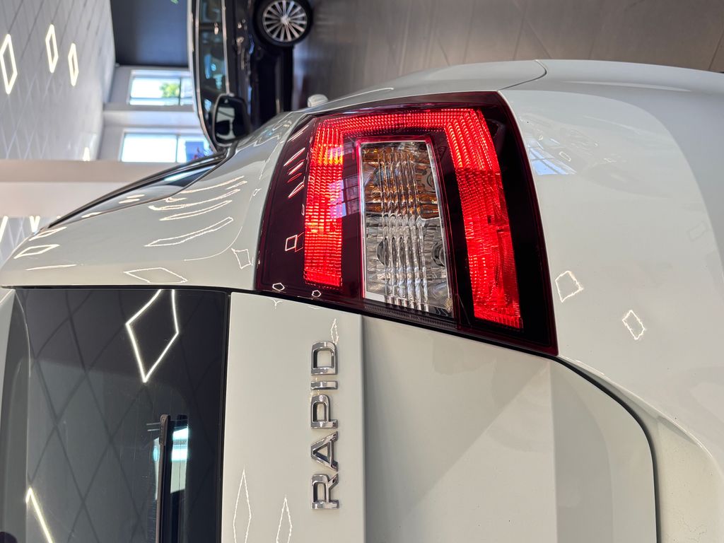 skoda-rapid-1-0-tsi-70kw-99-928-km-najeto - 6