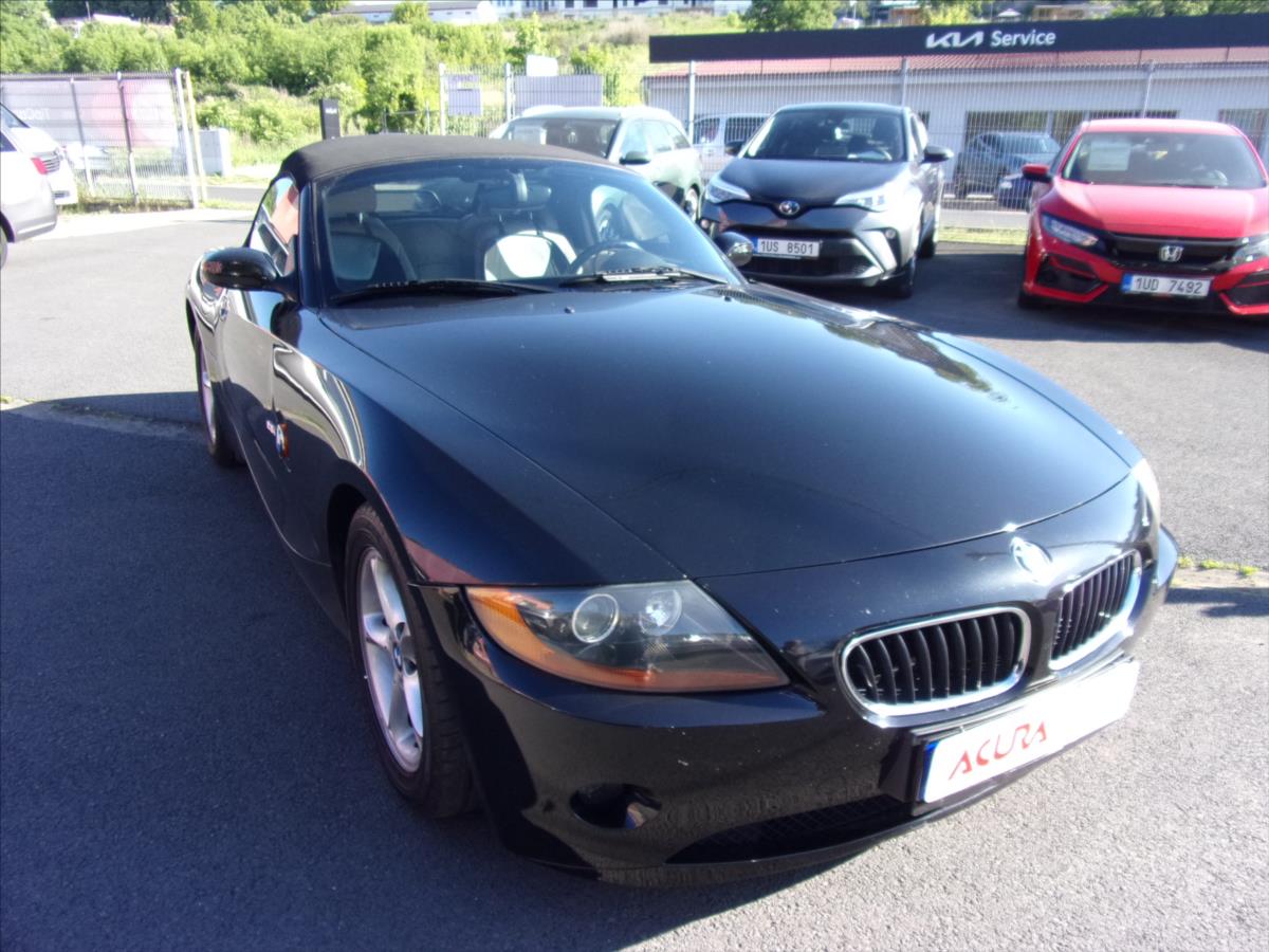 BMW Z4 2,5 i Roadster 141kW kůže