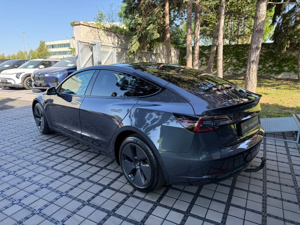 tesla-model-3-long-range-awd-tazne - 3