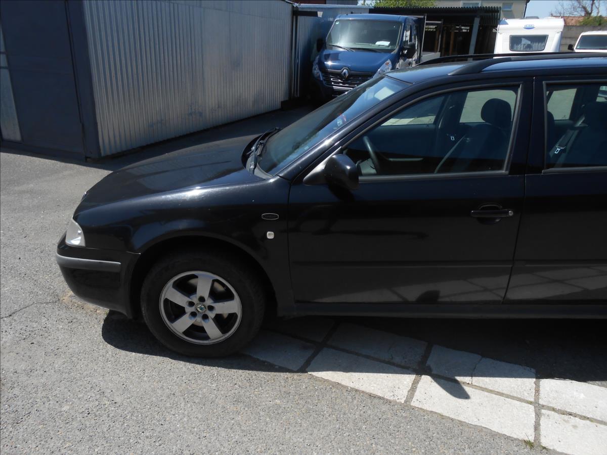 skoda-octavia-1-9-tdi-74kw-4x4 - 9