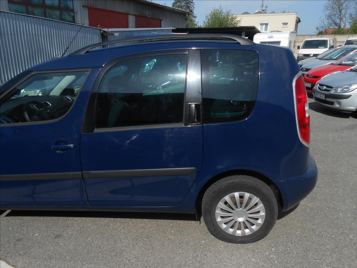 skoda-roomster-1-4-16v-63kw - 8