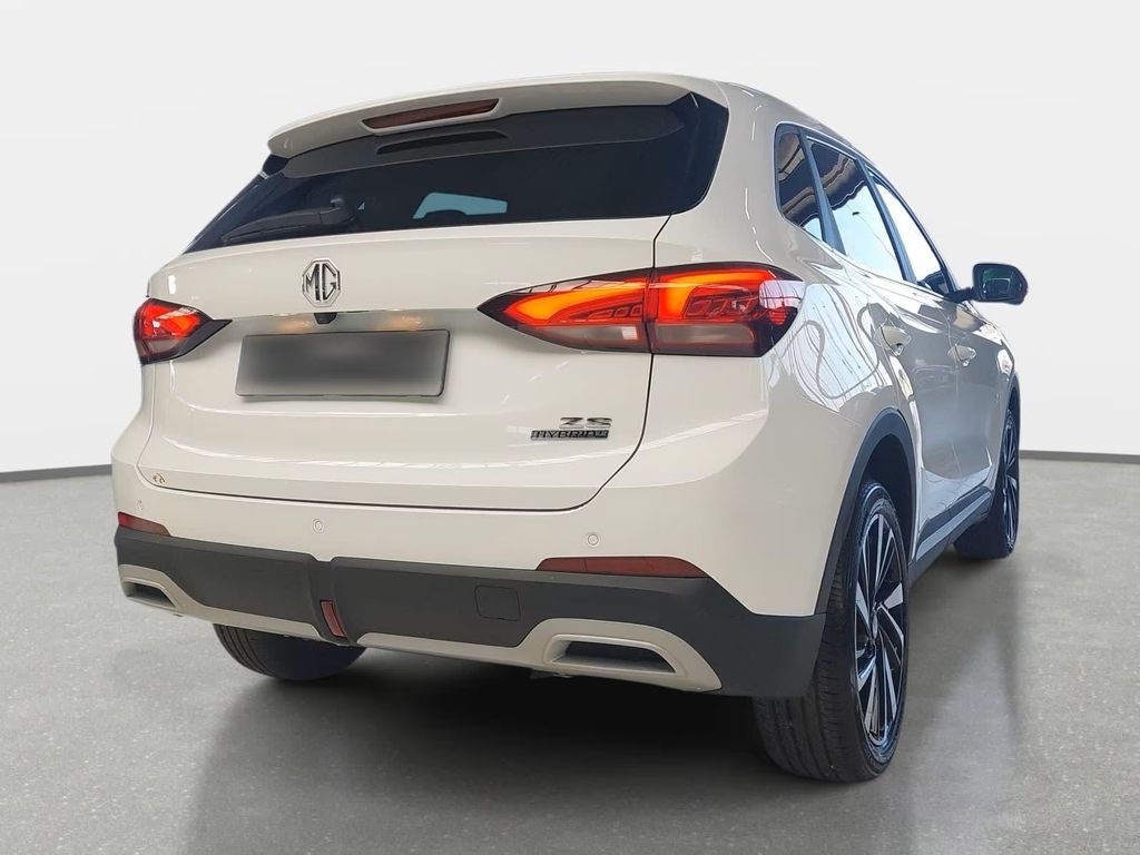 mg-zs-1-5-hybrid-exclusive-novy-vuz - 2