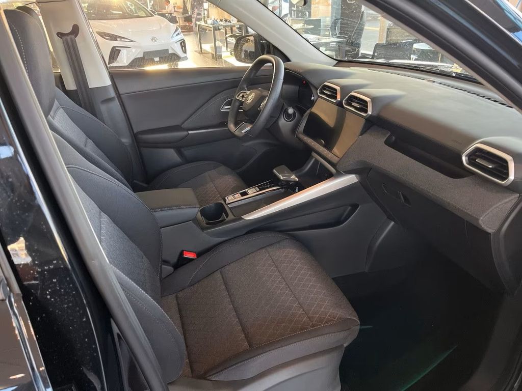 mg-zs-1-5-hybrid-emotion-skladem - 7