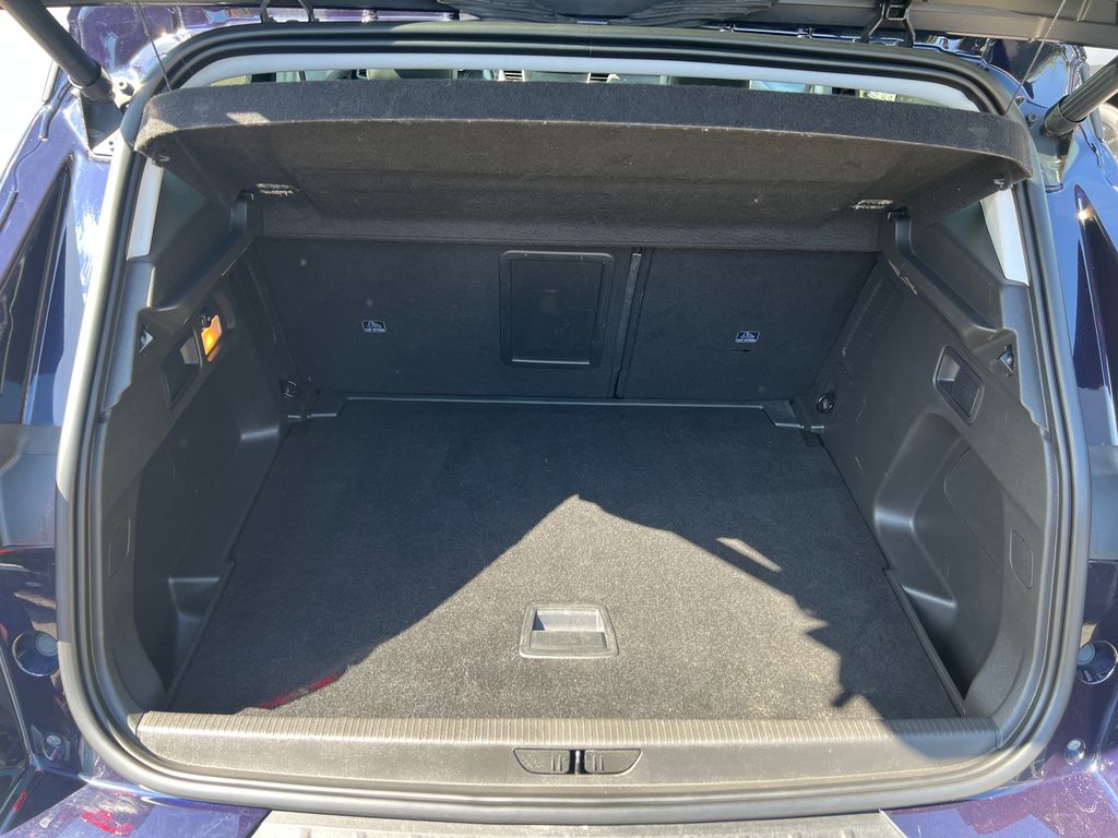 opel-grandland-x-1-2-130k-zaruka-servis-vybava - 5
