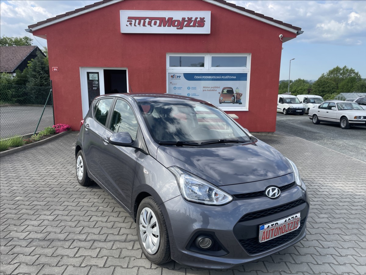Hyundai i10 1,0 i ČR 48 KW KLIMA 55003 KM PĚKNÉ