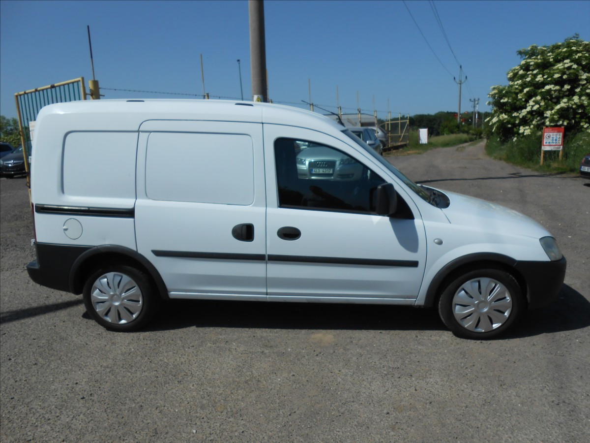 opel-combo-1-3-cdti-16v-55-kw-cz-klima - 1