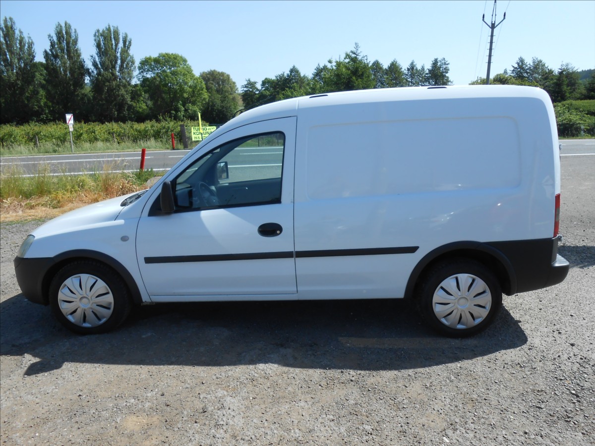 opel-combo-1-3-cdti-16v-55-kw-cz-klima - 4
