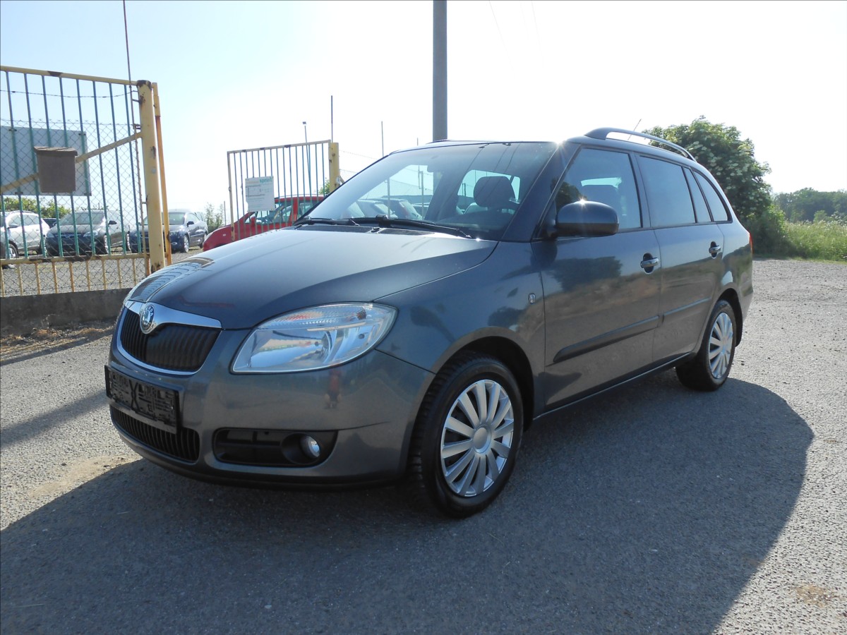 Škoda Fabia 1,4 63 kW KLIMA Historie