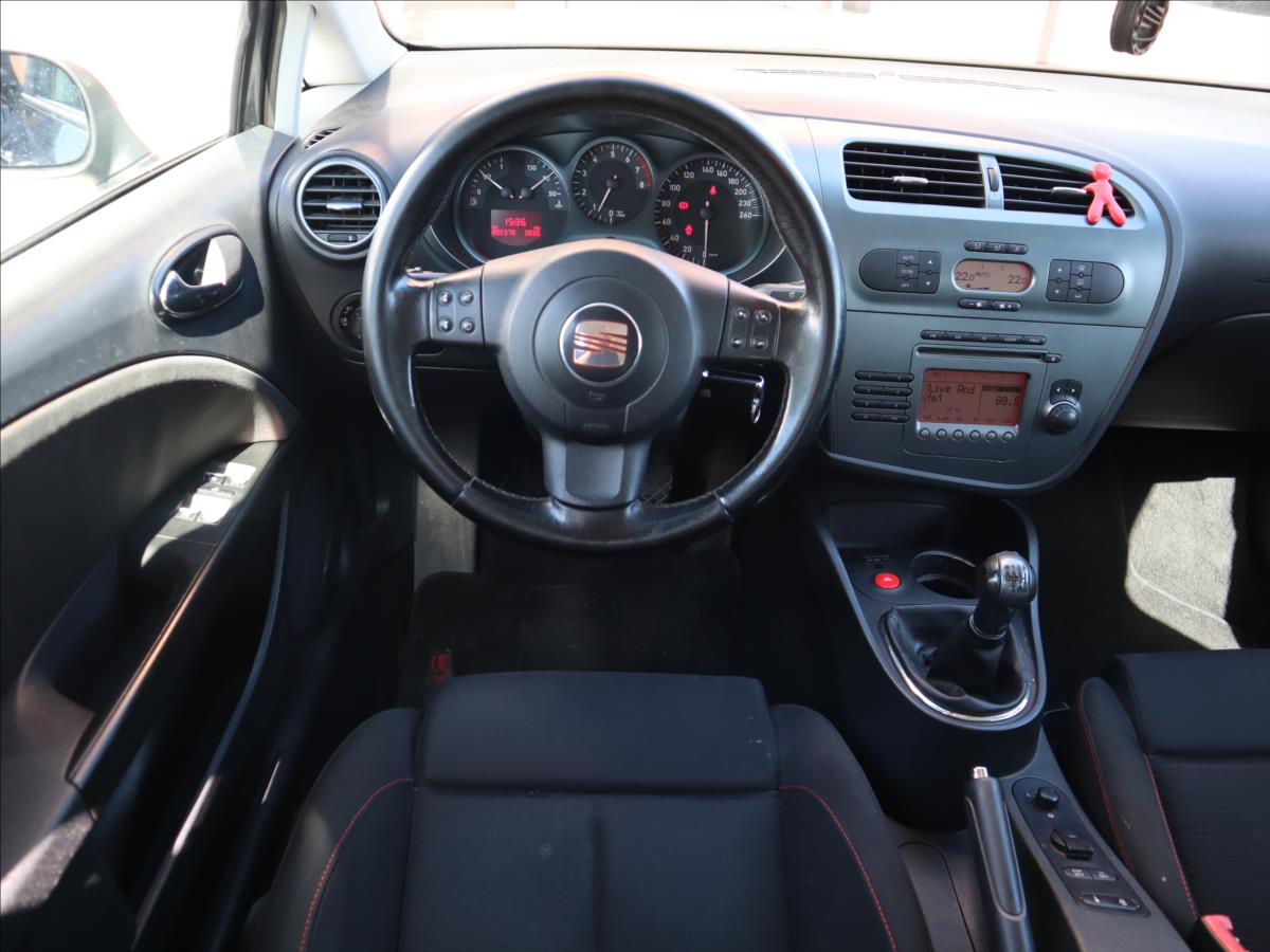 seat-leon-2-0-tfsi-bwa-fr-line - 6