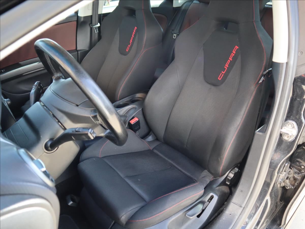 seat-leon-2-0-tfsi-bwa-fr-line - 7